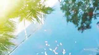 Кормление гурзуфских рыбок и секретное желание снова выйти на рыбалку