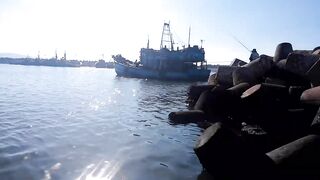 Рыбалка Phan Thiet Binh Thuan берег лодка и первые поклёвки при закате