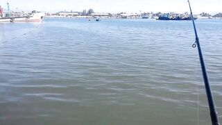 Рыбалка Phan Thiet Binh Thuan берег лодка и первые поклёвки при закате