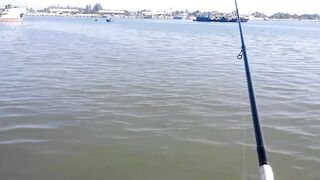 Рыбалка Phan Thiet Binh Thuan берег лодка и первые поклёвки при закате