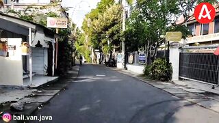 Традиционный рыбный рынок Jimbaran Bay прогулка среди улова ночной морской рыбалки