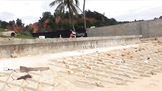 Ловля песчаного бычка biển Phan Thiet прибрежная донная рыбалка у волнореза