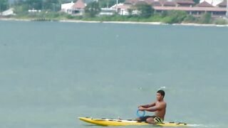 Jimbaran рыбалка на серфборде нестандартные забросы прямо с доски у волны