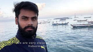 Традиционный рыбный и морепродуктовый рынок в Jimbaran Bali утренний улов и торг