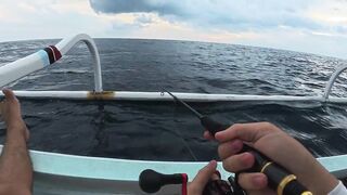 Морская рыбалка у берегов Бали - шторм, джиг с 250 метров и охота за трофейной рыбой