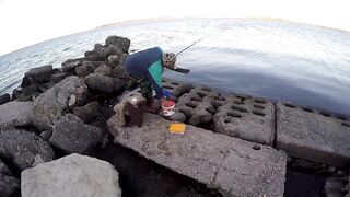 Керченский пролив береговая ловля саргана длинные забросы в сторону моста