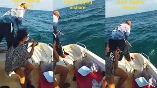 Небольшой катер 21 фут морская рыбалка в Krabi Таиланд троллинг у островов