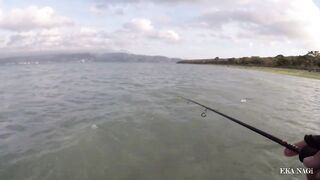 Страйк на нетронутом споте морская рыбалка на западном Бали vlog mancing 34