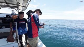 Крабийский капитан принимает вызов рыбалка за 3 часа на местном катере