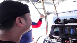 Крабийский капитан принимает вызов рыбалка за 3 часа на местном катере