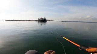 Опасно крутой spot в Benoa Bali морская рыбалка где клюют только крупные babon