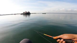 Опасно крутой spot в Benoa Bali морская рыбалка где клюют только крупные babon