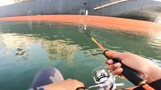 Опасно крутой spot в Benoa Bali морская рыбалка где клюют только крупные babon