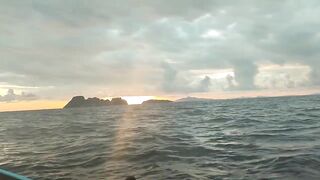 Три дня на лодке Krabi дикий хищник и быт рыбаков в длиннохвостом катере