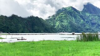 Рыбалка в кратере вулкана Батур необычная рыбалка на Бали с видом на Агунг