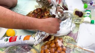 Ночная ловля рыбы в Восточном Бахрейне Рамадан море тишина и огни города