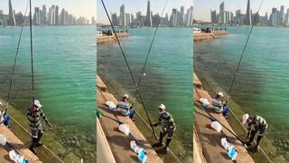 Рыбалка в Катаре местные рыбаки их снасти и уловы у каменистой косы на закате