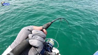 Морская рыбалка на юге Катара семейный выезд на катере по заливу