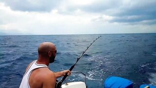 Wahoo на Бали, рывки тропического торпедо и морской спиннинг у рифов