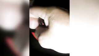 Ночная морская рыбалка в Катаре огни города вокруг а поклёвки слышны только по звону колокольчика