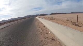 Sharm el Sheikh - можно и без удочек но море и рыба вокруг манят к рыбалке