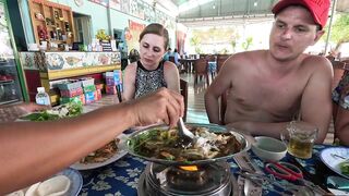 Семейная морская рыбалка в Нячанге Вьетнам дети и взрослые на одной лодке делят каждый трофей