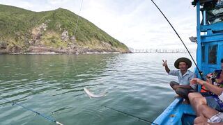 Семейная морская рыбалка в Нячанге Вьетнам дети и взрослые на одной лодке делят каждый трофей