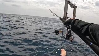 GT Sri Lanka: морская рыбалка на гигантского тревалли у скалистого берега