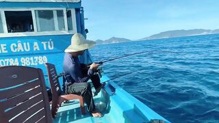 Морская рыбалка в Нячанге сверхчувствительная креветка приманка и мощные удары морского хищника