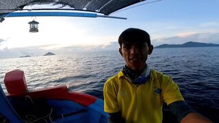 Морская рыбалка в Нячанге сверхчувствительная креветка приманка и мощные удары морского хищника