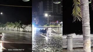 Нячанг шторм волны выше 3 метров заливают набережную и прогулочную дорогу
