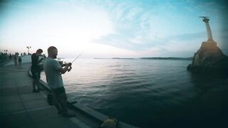 Крымский rockfishing в Севастополе 2016 береговая рыбалка по хищнику у прибрежных скал
