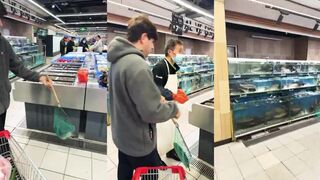 Свежая рыба на рынке Китая как покупают улов и чем живёт рыбная торговля Пекина