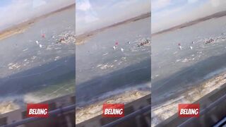 Зимний кемпинг и рыбалка на замёрзшем озере под Пекином палатки лунки и лёд