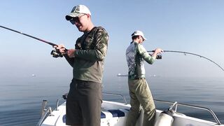Рыбалка на тунца в Эмиратах морская рыбалка в Фуджейре по крупной синей торпеде