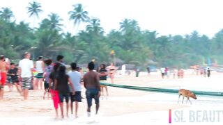 Традиционная рыбалка на пляже Хиккадува лодки сети и неторопливая жизнь у океана