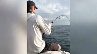 GT ломает два спиннинга морская рыбалка на Шри-Ланке и жёсткая схватка в Хиккадуве