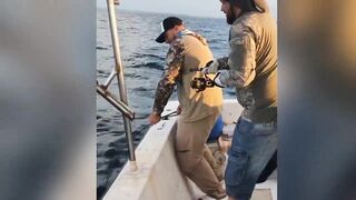 GT ломает два спиннинга морская рыбалка на Шри-Ланке и жёсткая схватка в Хиккадуве