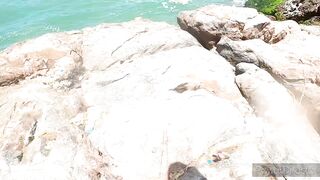 Mirbat Salalah Oman уборка берега после утреннего выхода на воду