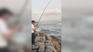 رحلة صيد في ولاية حاسك قرب صلالة في ظفار (Oman) как там с клевом?