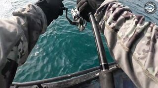 Большая queenfish на поппер - выматывает шнур в ноль у побережья Khao Lak Thailand