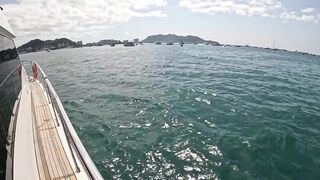 Хайнань морской круиз на яхте 2024 гидроцикл и удочки в одном дне