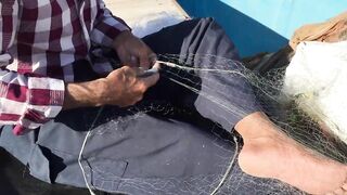 Phan Thiet рыбацкая деревня утром лодки лед и голоса на причале