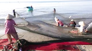 MUI NE ловля рыбы сетью на мелководье стоит ли повторять так же