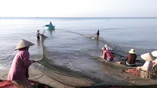 MUI NE ловля рыбы сетью на мелководье стоит ли повторять так же