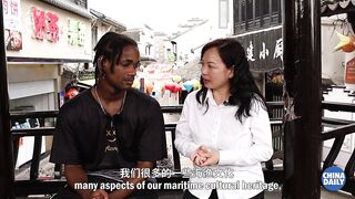 На борту G8388 в Jinshanzui последняя рыбацкая деревня Shanghai (Шанхай)