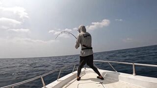 морская рыбалка на Hikkaduwa с GT короткий выезд и мощные рывки