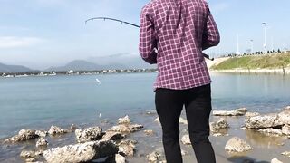 Cam Ranh VIỆT NAM поймал рыбу еж что делать с такой добычей?