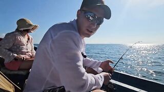 морская рыбалка в Нячанге нереальный клев и удары на каждом забросе