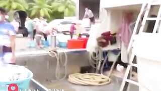 Hainan - после сезонного запрета первый большой улов у рыбаков